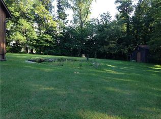 1696 Mercer St, Aliquippa, PA 15001