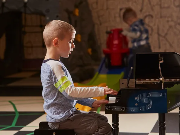 70 Pine Street image 21 of 26