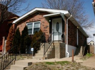 3821 Fairview Ave, Saint Louis, MO 63116