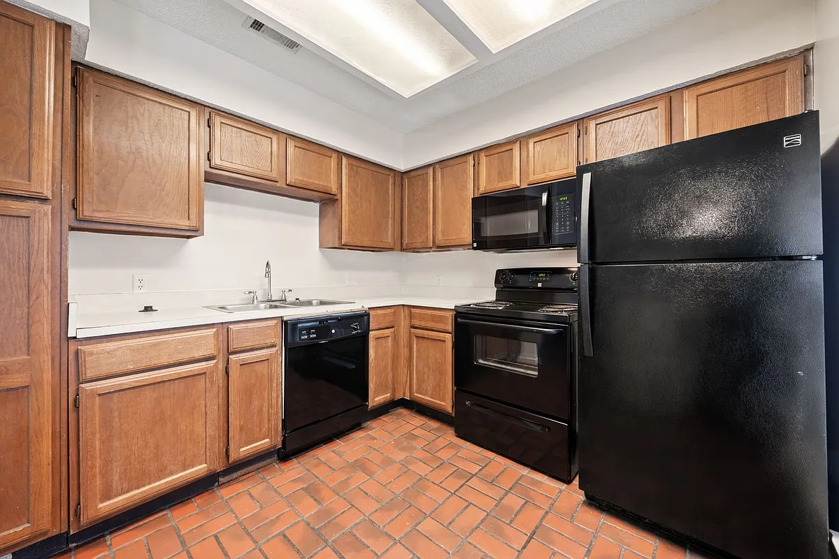 Building Photo - 2110 Rio Grande St #306