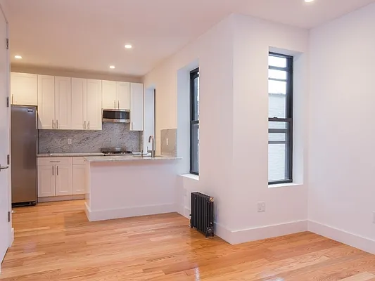 Rented by MNS | media 26