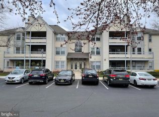 204 Salem Ct APT 12, Princeton, NJ 08540