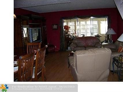 2nd image of 1831 NE 51st St APT E2