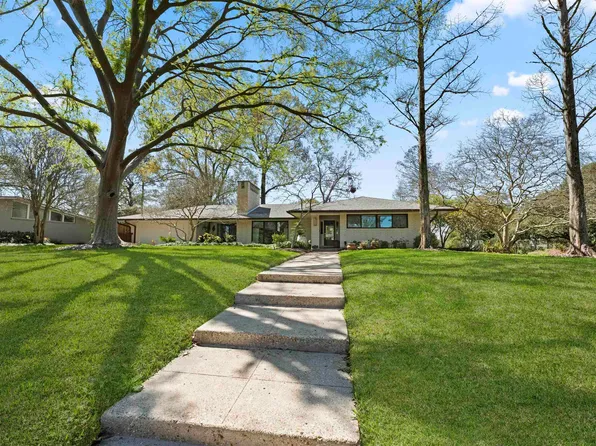 12122 Pecan Grove Ct, Baton Rouge, LA 70810