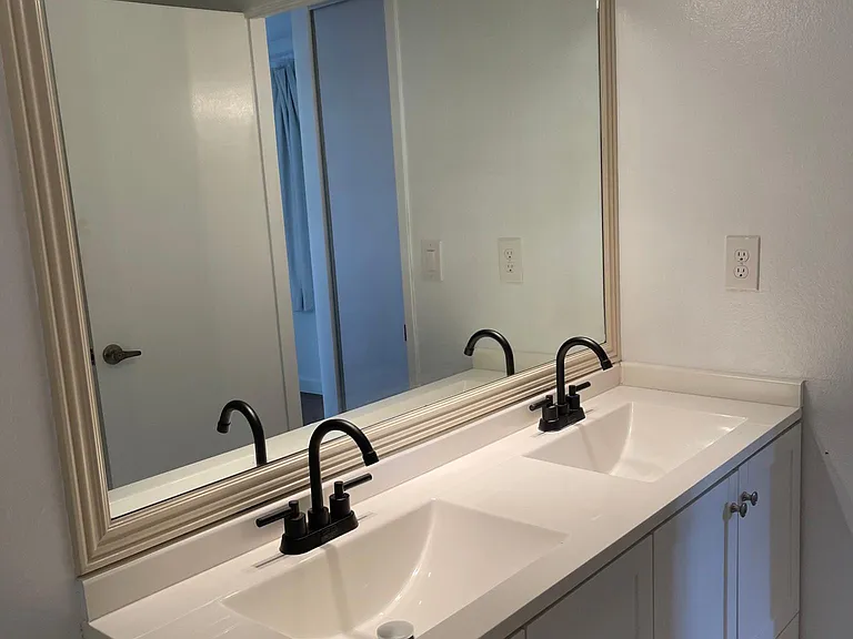 231 Easy St #9 — Photo 12