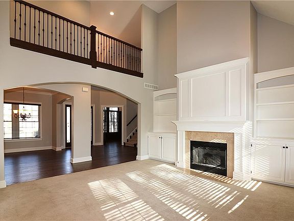 5th image of 14669 Whispering Breeze Dr