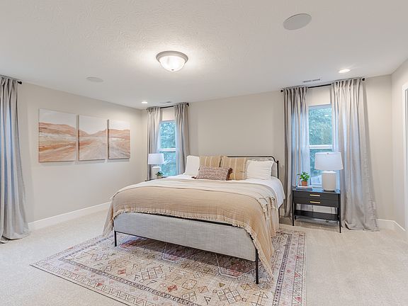 5th image of 474 Weaver Ln