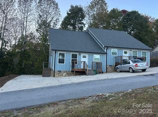 17 Meredith Ln, Marion, NC 28752