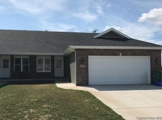 4309 Castle Pines Dr, Springfield, IL 62711