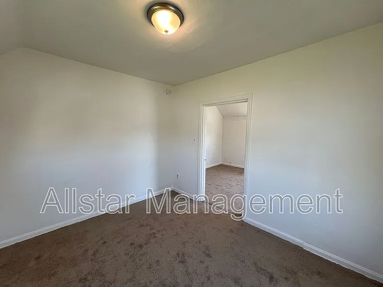 3617 W 46th St #3617 W 46TH UP — Photo 11