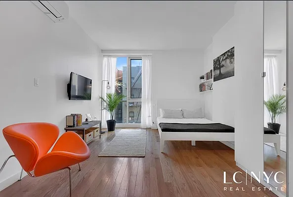 Rented by Keller Williams NYC | media 53