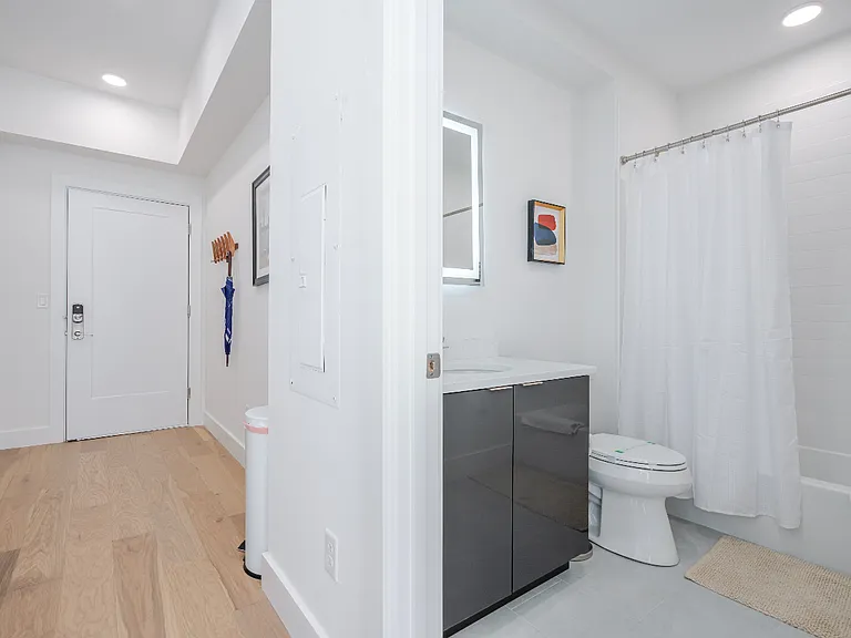 36-38 Hichborn St #401A — Photo 12
