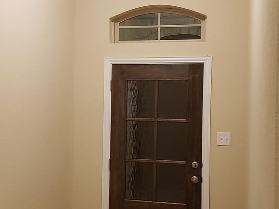 3rd image of 2116 Georgia Ln