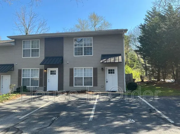 1 Rathfarnham Rd APT A, Asheville, NC 28803