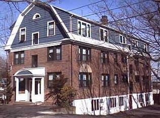 60 Taft Ave APT 1, Providence, RI 02906