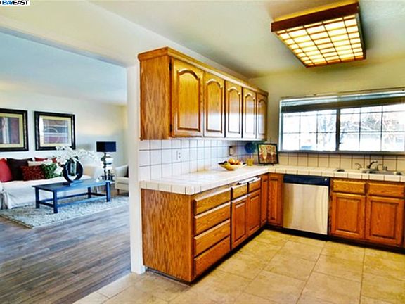 5th image of 6748 Ebensburg Ln