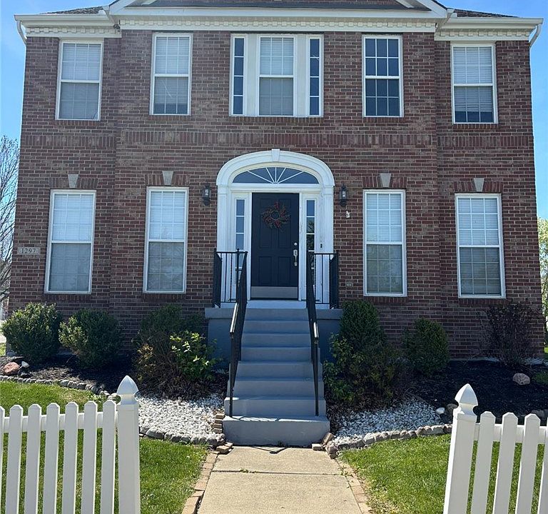 1st image of 1297 Garden Gate Ln