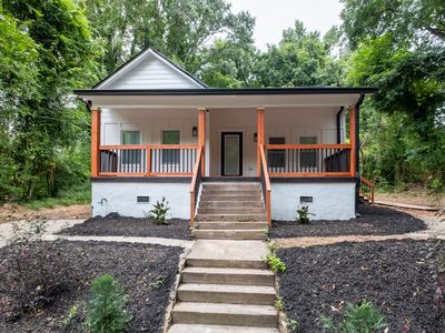 823 Wood St NW, Atlanta, GA, 30318