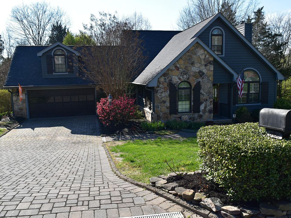 1st image of 8456 Mecklenburg Ct