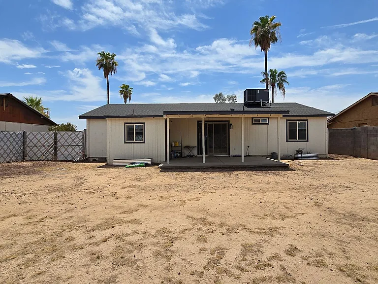 8012 W Highland Ave — Photo 26