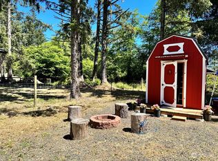 646 Sollecks Ave SE, Ocean Shores, WA 98569