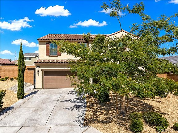 3rd image of 13342 Ficus Ct