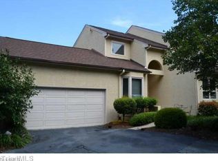 1959 Eastchester Dr UNIT A, High Pt, NC 27265