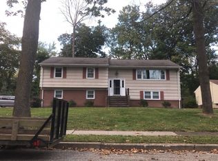 16 Schuyler St, Parsippany, NJ