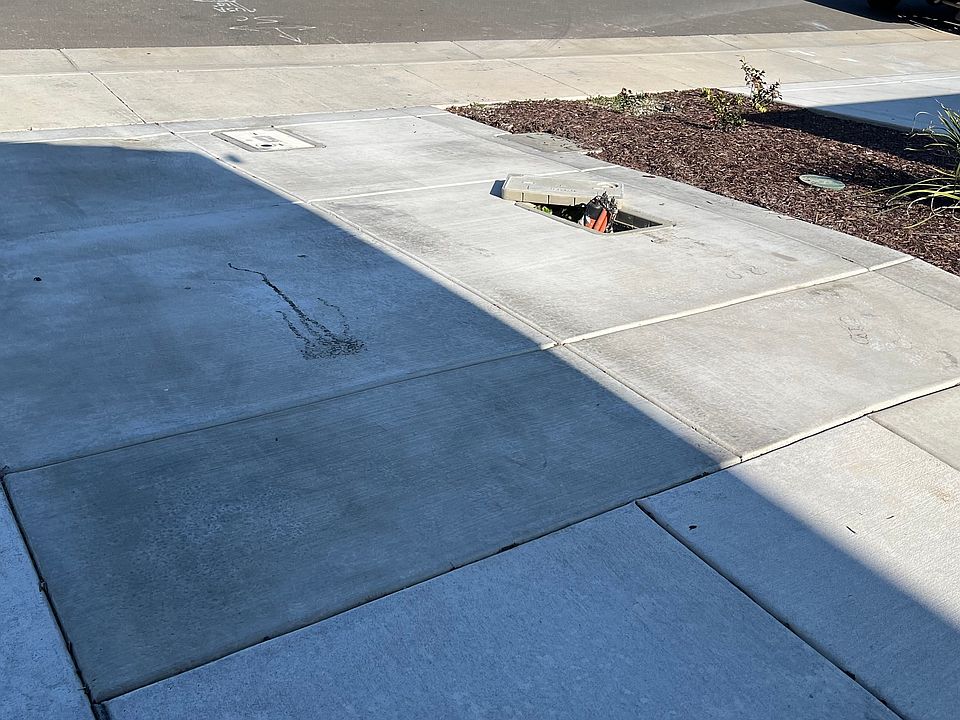 1st image of 6033 Brenton Way