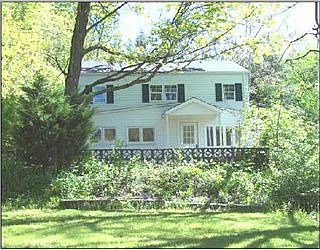 1st image of 109 Brallier Dr