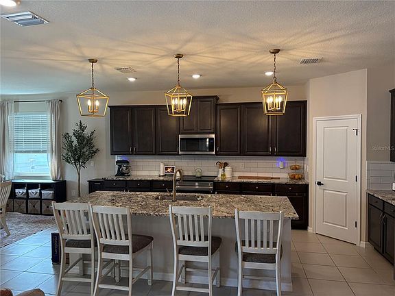 4th image of 5870 SW 80th Pl