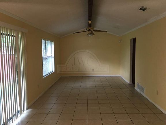 2nd image of 2514 Young Cir