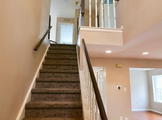 6 Laurel Cir, Newtown, PA 18940