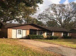 527 Eldridge Dr, Beaumont, TX 77707