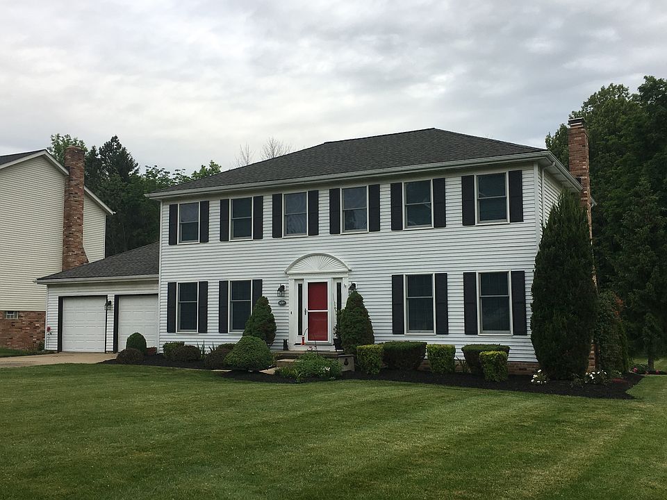1st image of 32397 Springside Ln