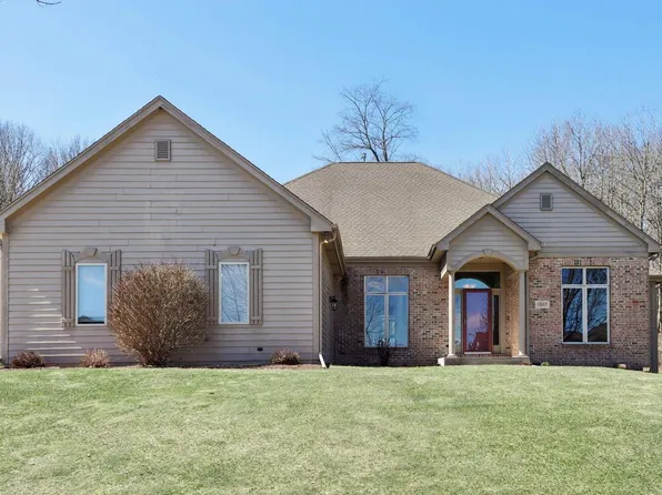 1520 Pamme COURT, West Bend, WI 53090