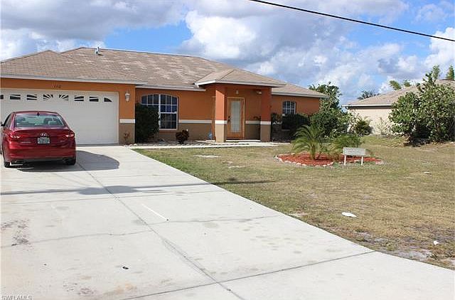 1st image of 110 Blackstone Dr