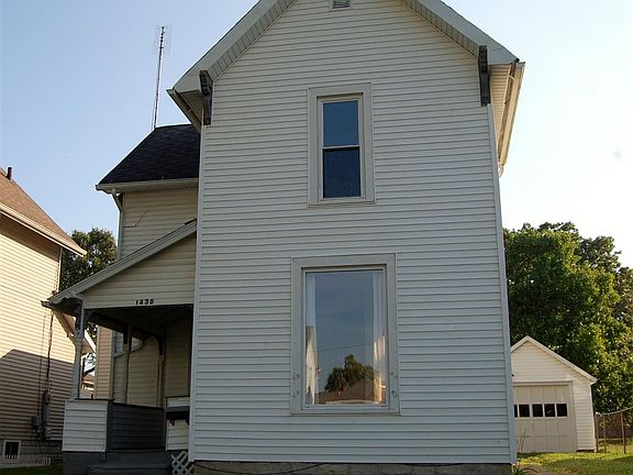 2nd image of 1430 N Jefferson St