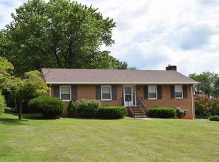 67 Captain Hizer Ln, Fort Defiance, VA 24437