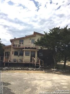 409 Mountain Creek Rd, Pipe Creek, TX, 78063