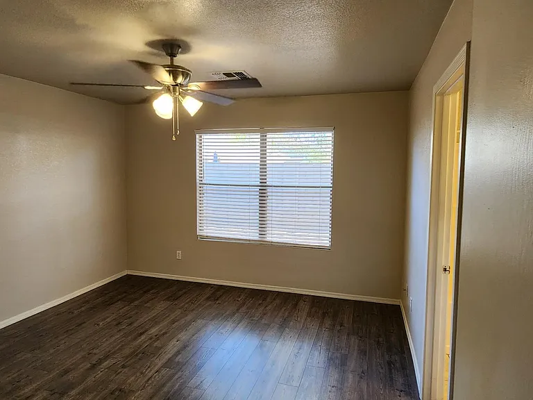3709 E Jasper Dr — Photo 10