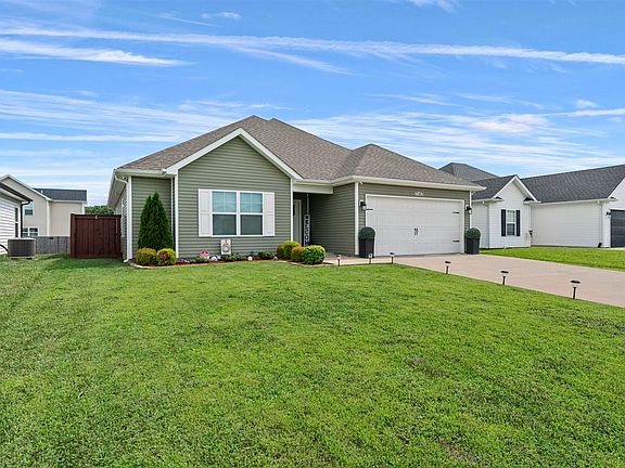 2nd image of 7183 Seagraves Ct