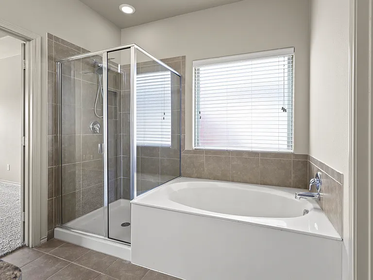 1804 Capulin Rd — Photo 12