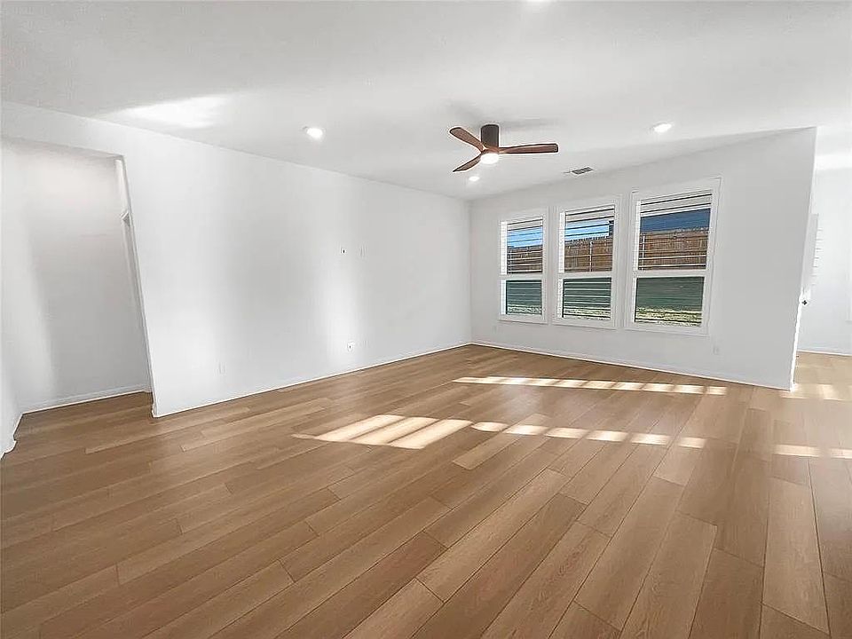 1st image of 17721 Zinfandel Dr