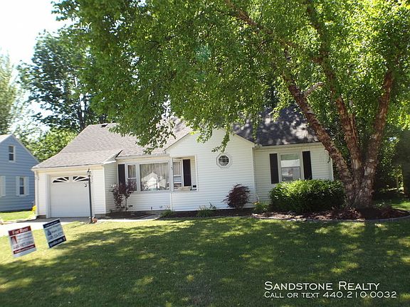 3rd image of 352 Hafely Dr