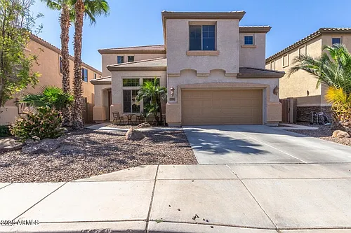 2741 W Redwood Ln Photo 1