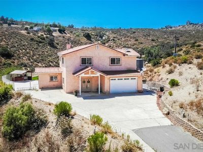 1738 Harbison Canyon Rd, El Cajon, CA, 92019