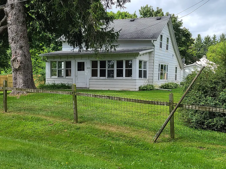 2653 S Mayfield Rd — Photo 1