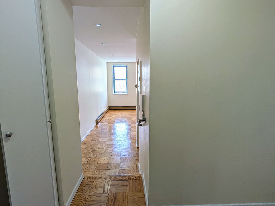 1st image of 555 E 78th St APT 3A