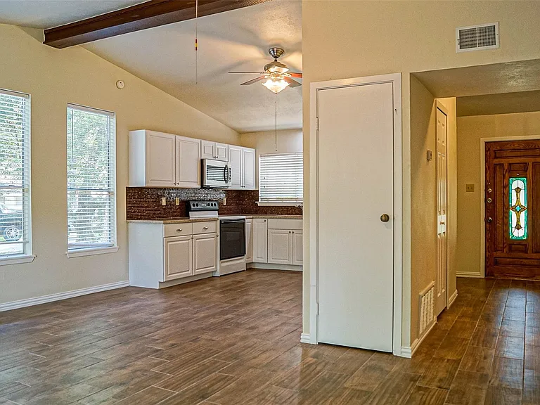 11 Canyon Oak Pl — Photo 4